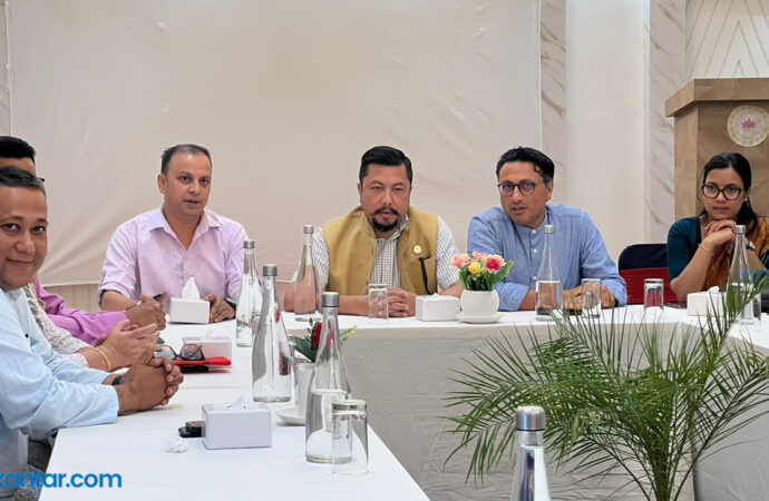 भिजिट भिसा प्रकरणलगायत मुद्दालाई लिएर रास्वपाले सदनदेखि सडकसम्म आन्दोलन गर्ने