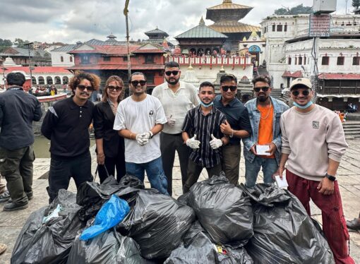 पशुपतिनाथ सरसफाइमा सुदू्रपश्चिम पृष्ठभूमिका कलाकार