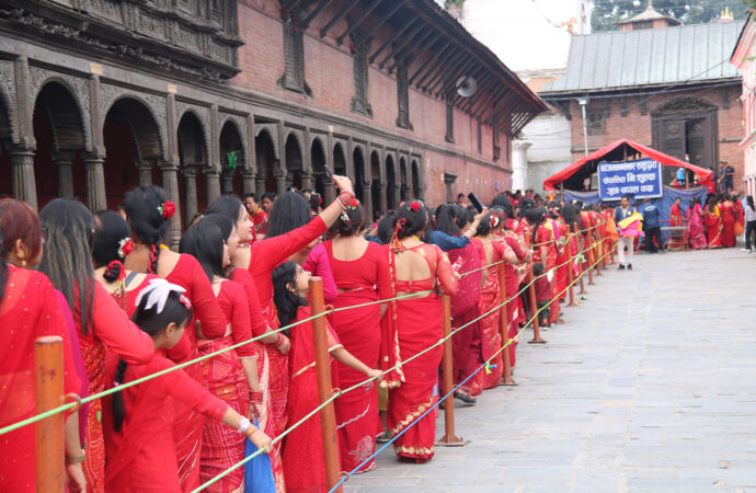 पशुपतिनाथमा तिजको भीड व्यवस्थापन : ४ वटा लाइन, अकासेपुल र वाष्पीकरणको सुविधा